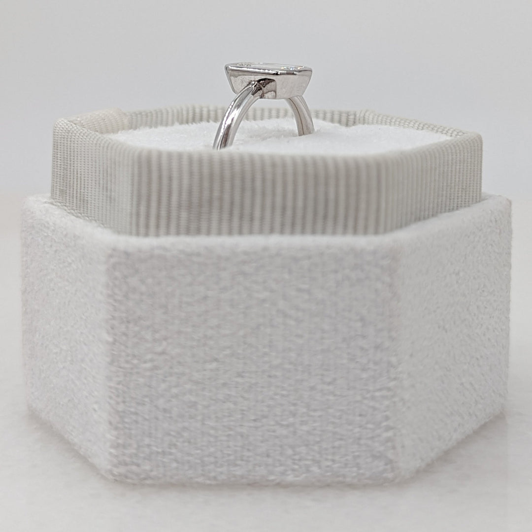 eco friendly diamond ring, conflict free diamond ring, certified lab grown diamond, premium lab diamond ring, luxury lab grown diamond, sustainable luxury jewelry, ethical bridal jewelry,