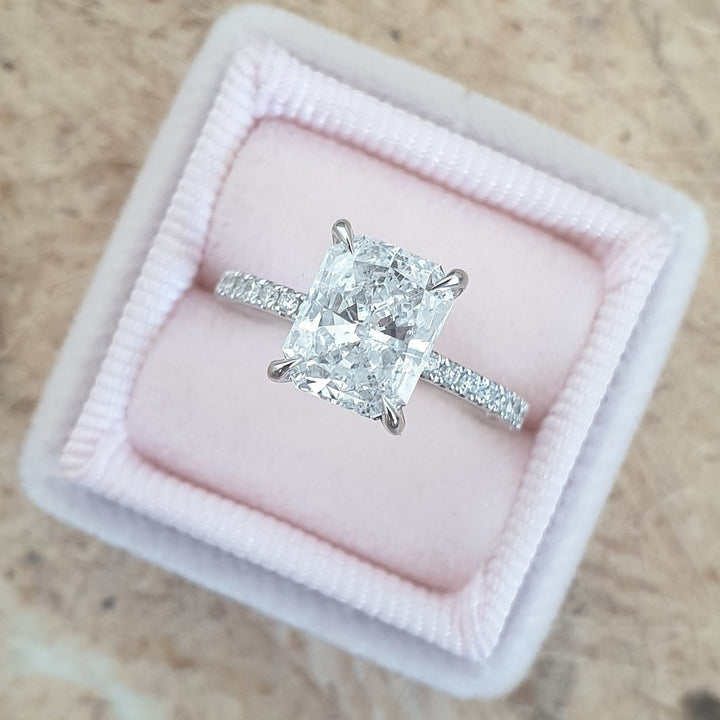 ethical diamond ring, eco friendly diamond ring, conflict free diamond ring, certified lab grown diamond, premium lab diamond ring, luxury lab grown diamond, sustainable luxury jewelry,