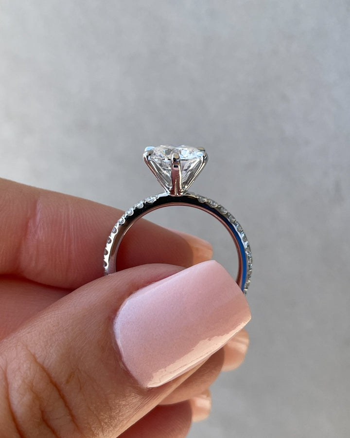 premium quality diamond ring,