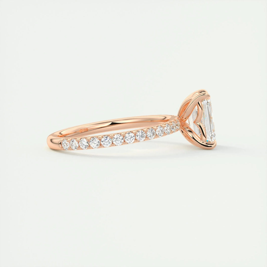 handcrafted emerald ring,