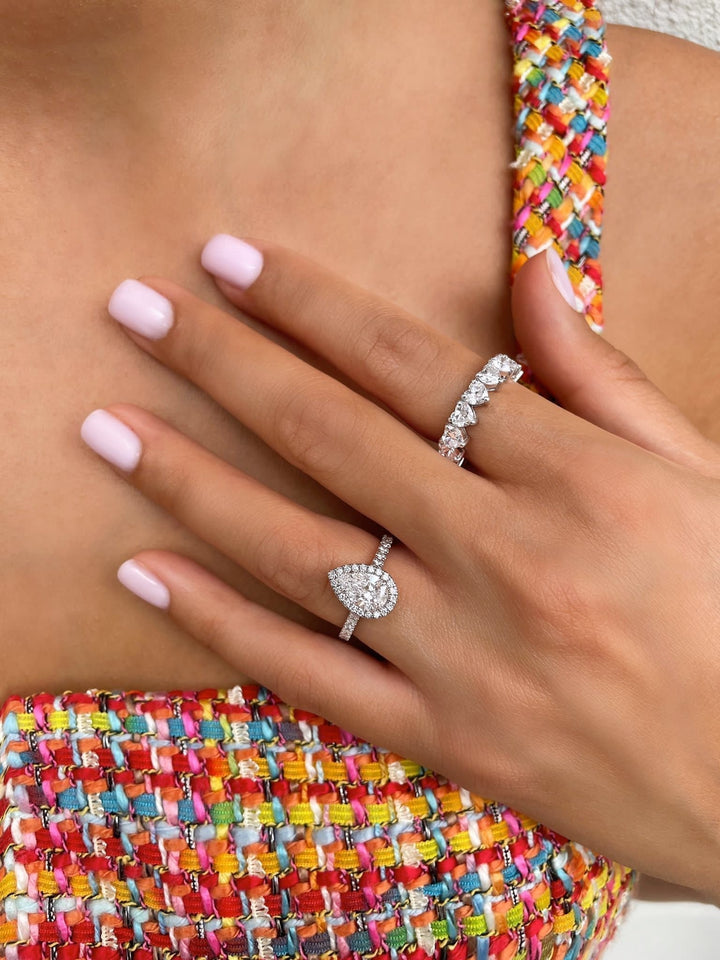 pear diamond ring with luxury craftsmanship,