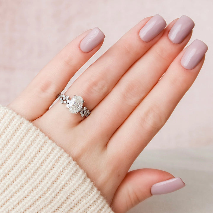 2.90tcw Oval Cut Moissanite Halo Bridal Engagement Ring Set