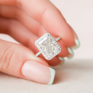 5.0CT Radiant Halo Moissanite Diamond Engagement Ring