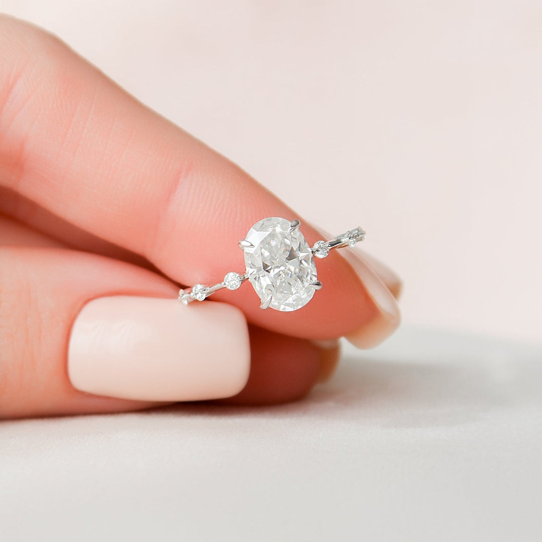2.0CT Oval Four Prong Moissanite Diamond Engagement Ring
