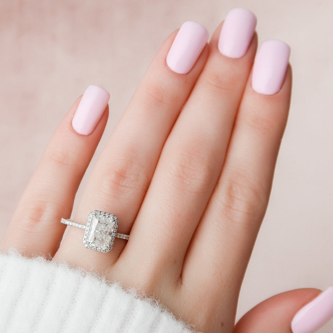 5.0CT Radiant Halo Moissanite Diamond Engagement Ring