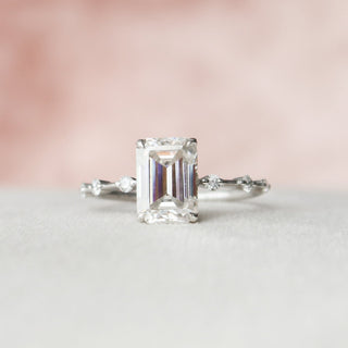 2.50CT Emerald Cut Solitaire Moissanite Diamond Engagement Ring