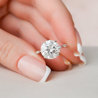 4.0ct Round Brilliant Solitaire Moissanite Diamond Engagement Ring