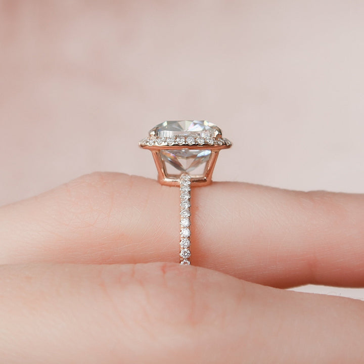 5.0CT Cushion Cut Halo Moissanite Diamond Engagement Ring