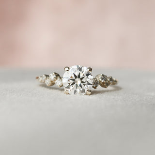 1.0CT Round Cut Moissanite Diamond Cluster Engagement Ring