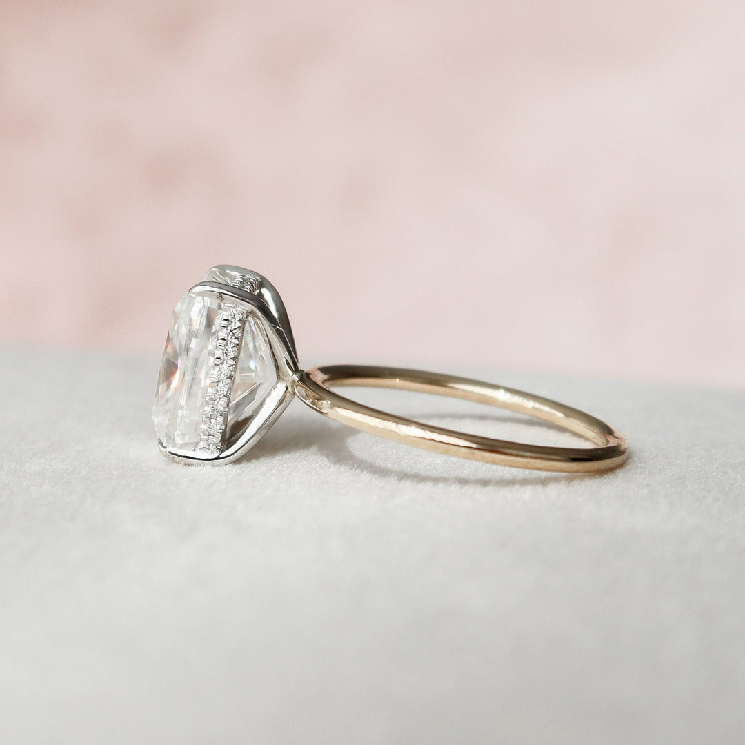 4.0CT Elongated Cushion Moissanite Hidden Halo Diamond Engagement Ring