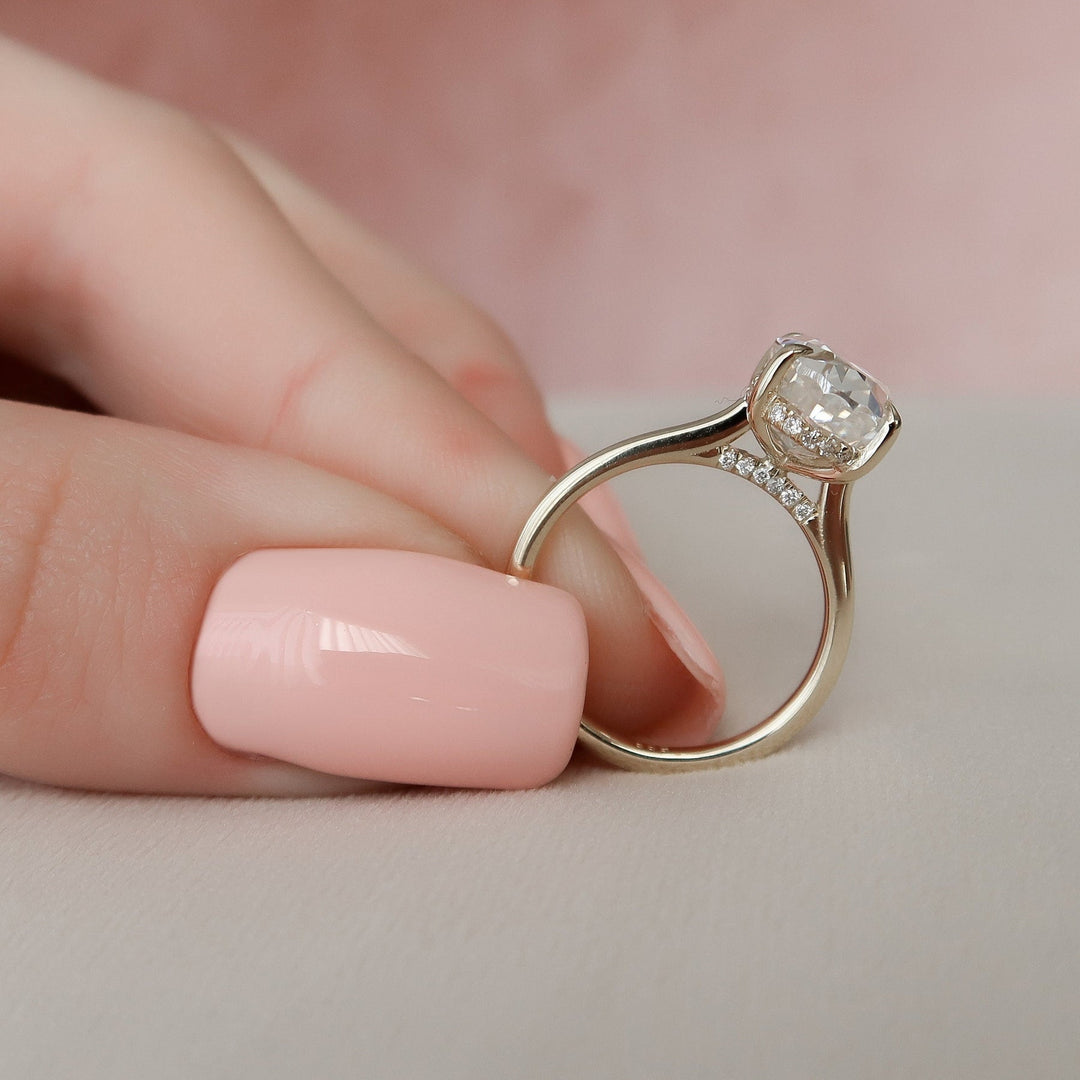 3.0CT Oval Hidden Halo Moissanite Diamond Engagement Ring