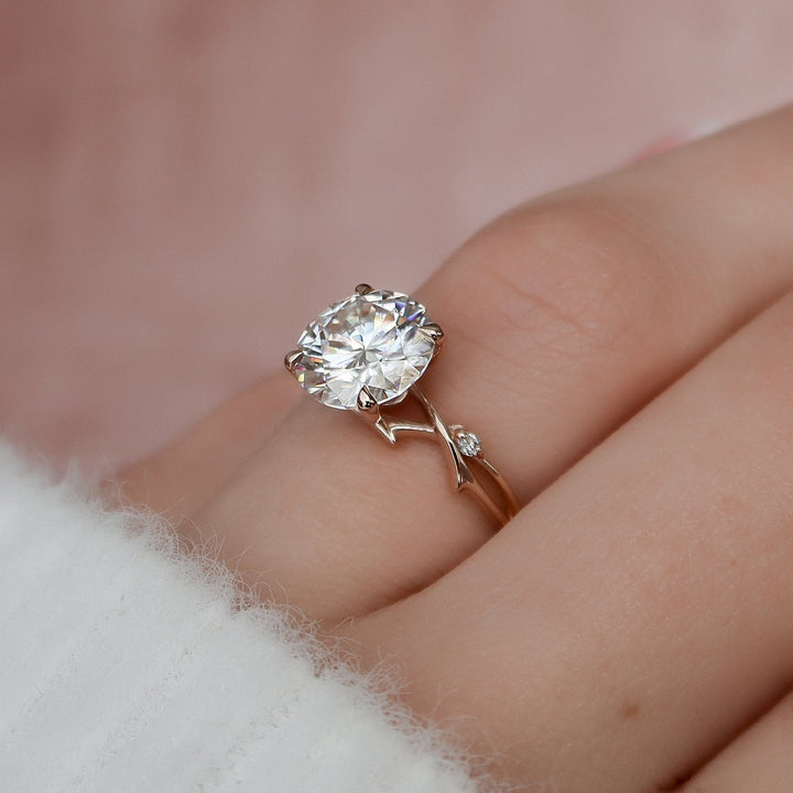 2.50ct Round Brilliant Moissanite Twig Diamond Engagement Ring