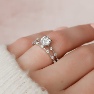 1.30tcw Round Cut Moissanite Halo Bridal Engagement Ring Set