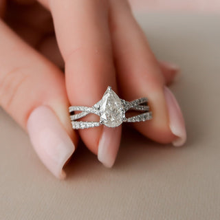 1.90tcw Pear Cut Moissanite Split Shank Halo Bridal Engagement Ring Set
