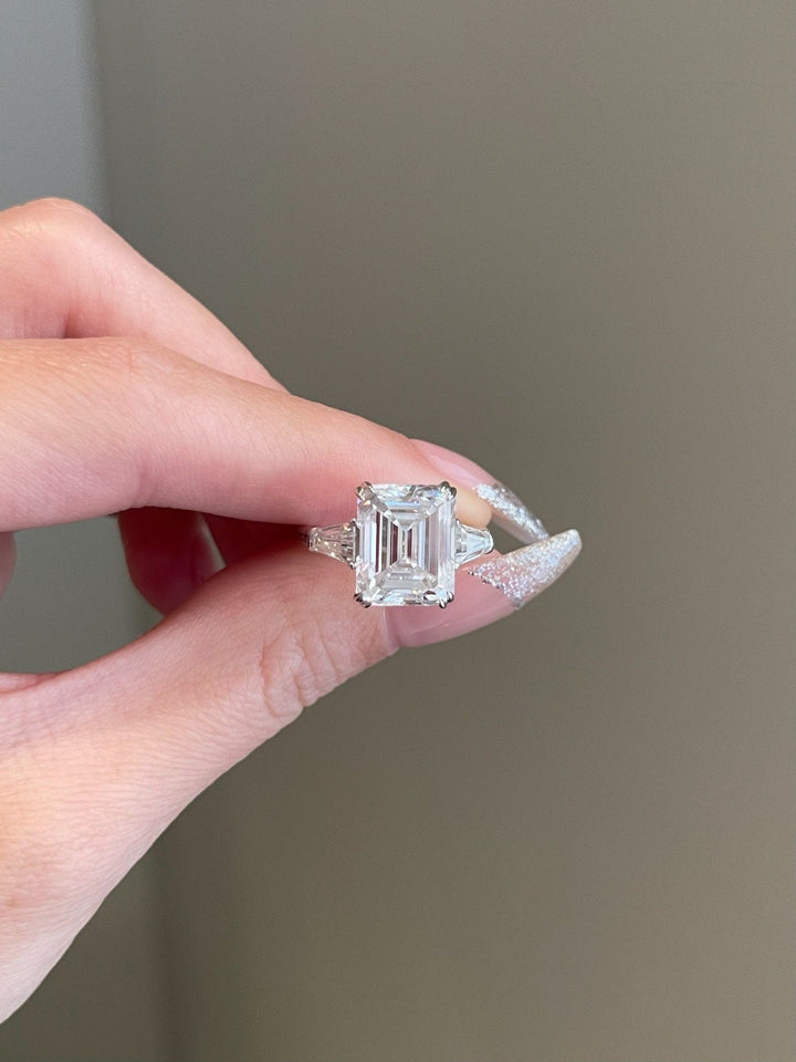 5.0ct Emerald Cut Three Stone Moissanite Diamond Engagement Ring