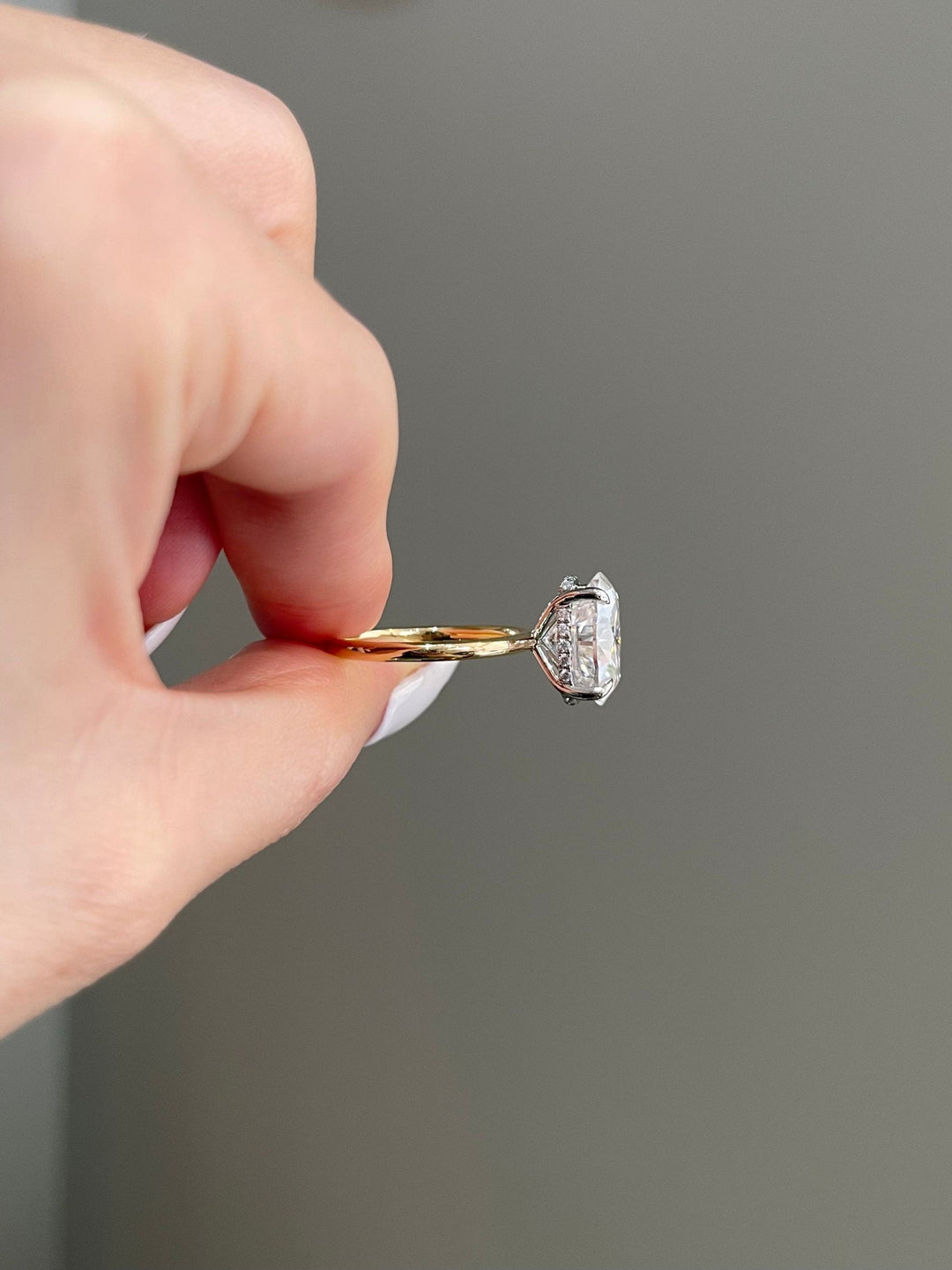 5.0ct Elongated Oval Hidden Halo Solitaire Moissanite Diamond Engagement Ring