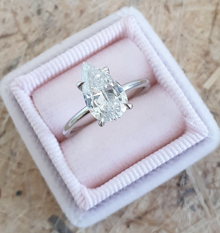 luxury engagement ring, designer engagement ring, elegant engagement ring, timeless engagement ring, modern engagement ring, contemporary engagement ring, bridal ring, proposal ring