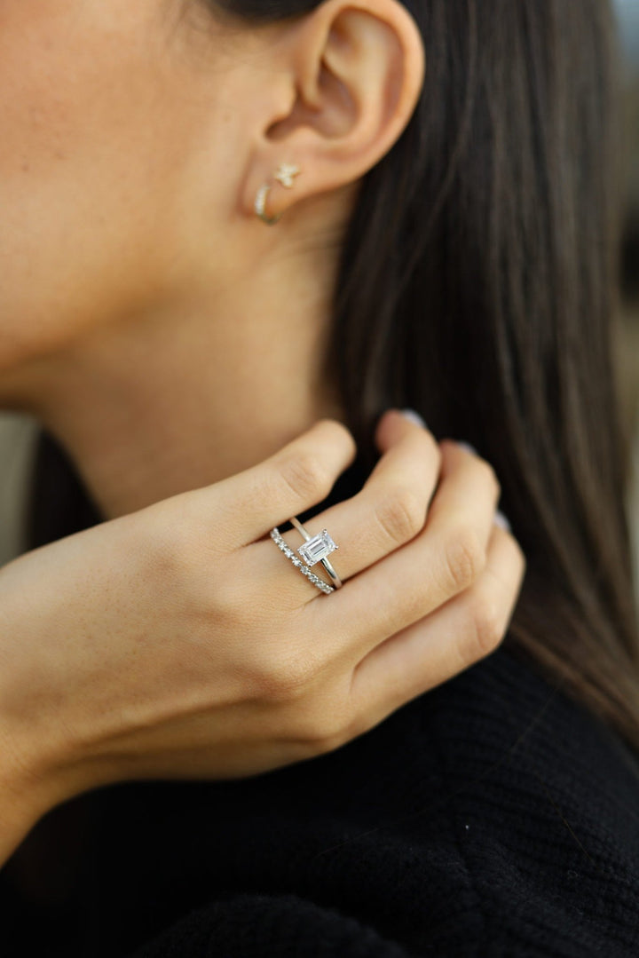exclusive diamond ring, fine luxury jewelry, sustainable bridal jewelry, handcrafted proposal ring, luxury engagement jewelry, modern luxury ring, elegant bridal ring, designer emerald ring,