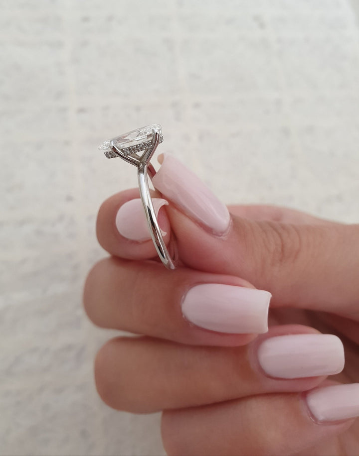 modern lab diamond ring, luxury lab diamond engagement ring, responsible luxury jewelry, sustainable bridal ring, conflict free bridal jewelry, forever lab diamond ring,