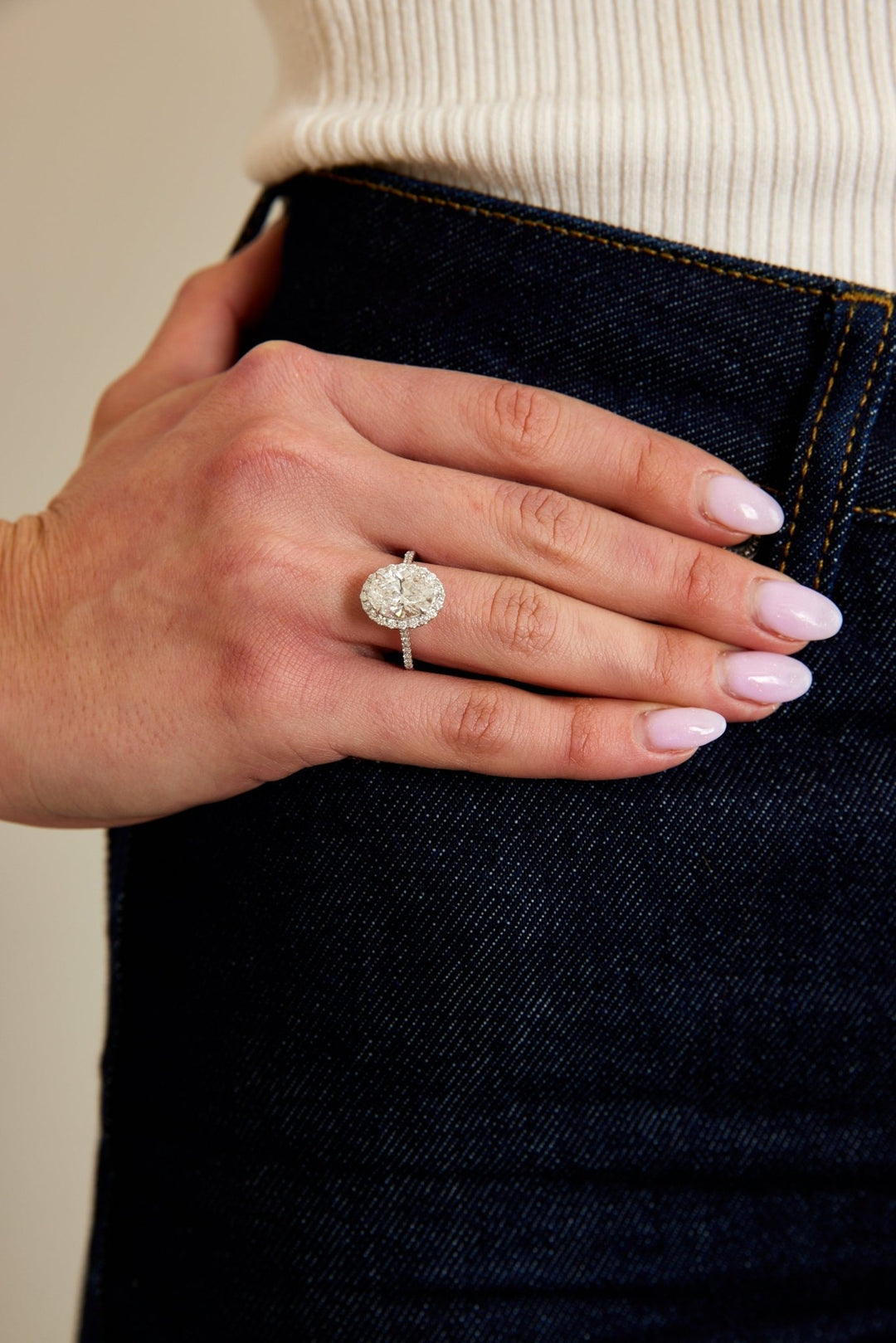 E color VS clarity lab grown diamond ring,