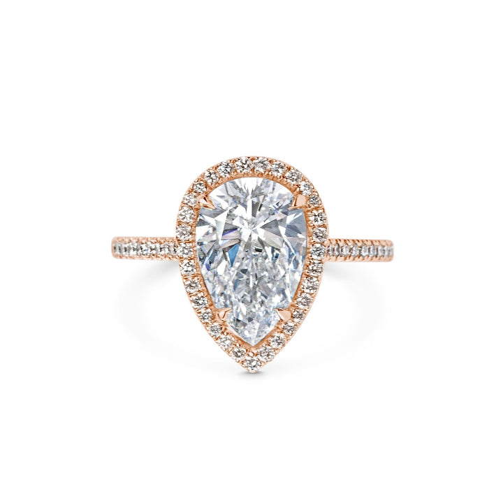 elegant pear diamond bridal ring,