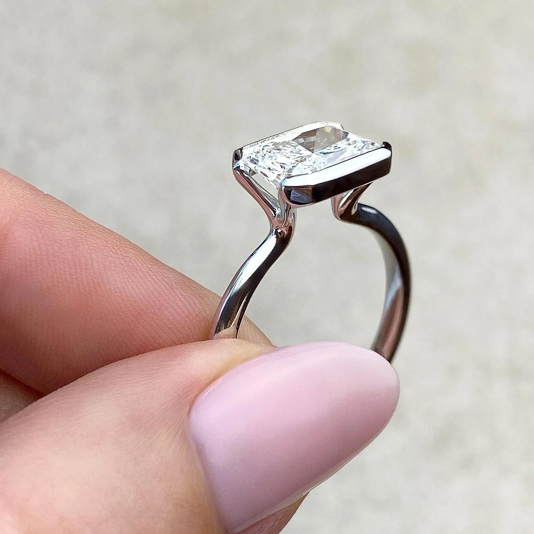 2ct Emerald F - VS1 Lab Grown Diamond Solitaire Engagement Ring - Doozy Diamonds