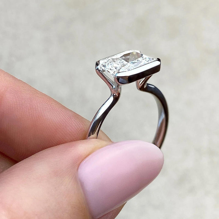 2ct Emerald F - VS1 Lab Grown Diamond Solitaire Engagement Ring - Doozy Diamonds