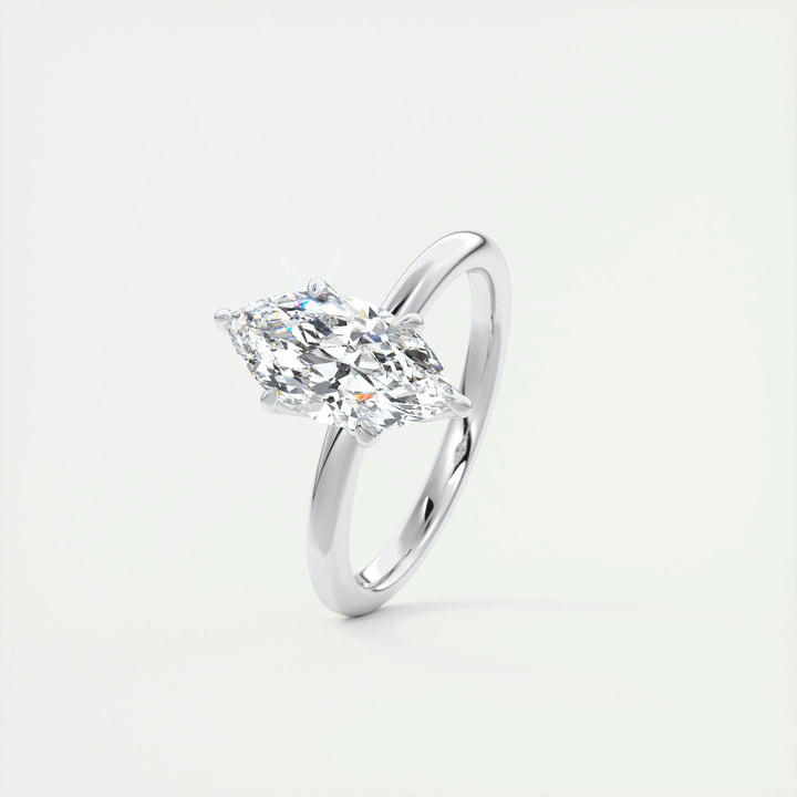 sophisticated center stone ring,
