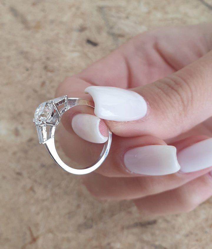 timeless engagement ring, modern engagement ring, contemporary engagement ring, bridal ring, proposal ring, handcrafted engagement ring, luxury bridal ring, wedding ring style, refined