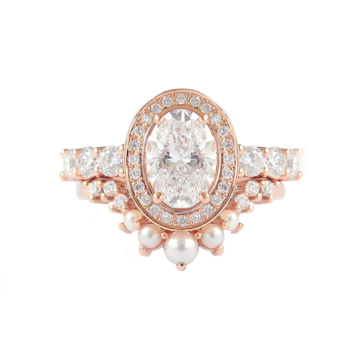 luxury oval halo diamond ring,